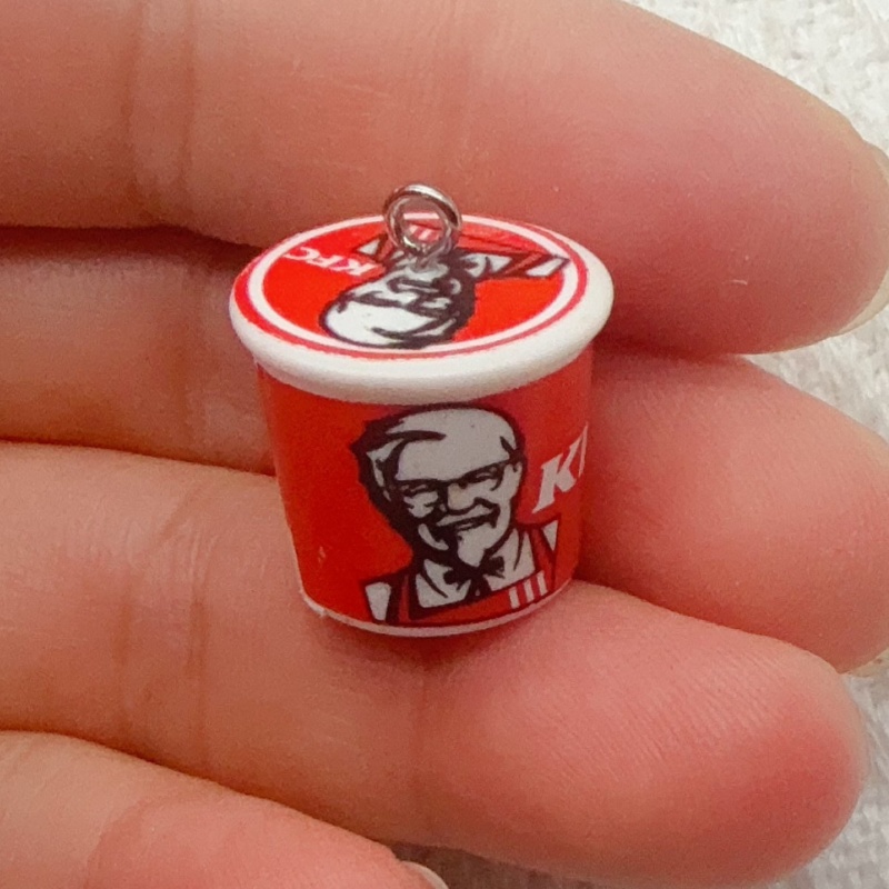 10 porte-clés en résine en for - Resin avis et prix