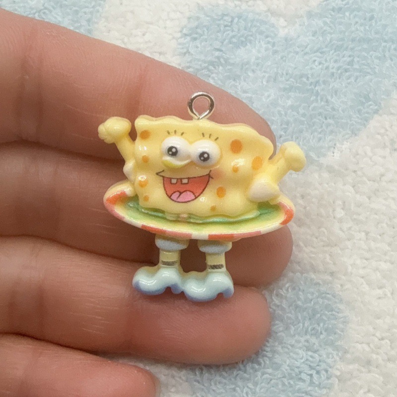Pendentif en résine de dessin  - Resin avis et prix